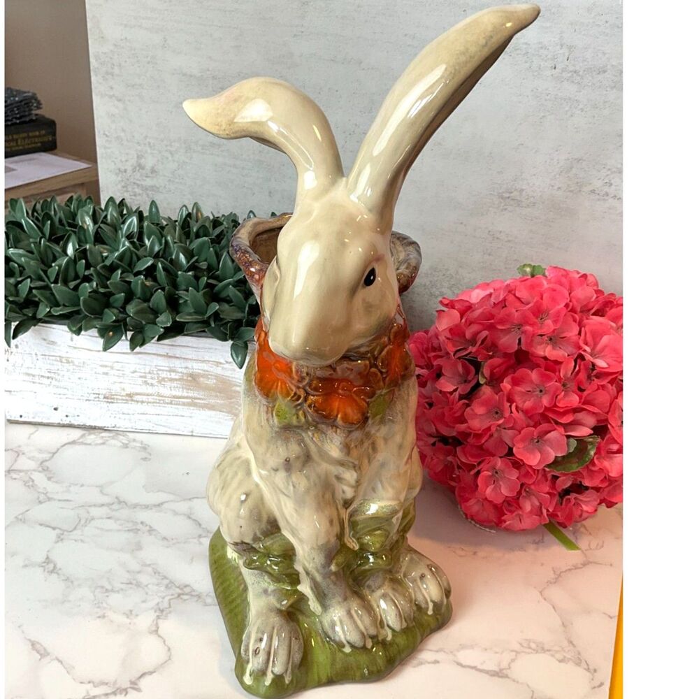 Kaldun and Bogle large ceramic rabbit with basket on the back; vintage cottage